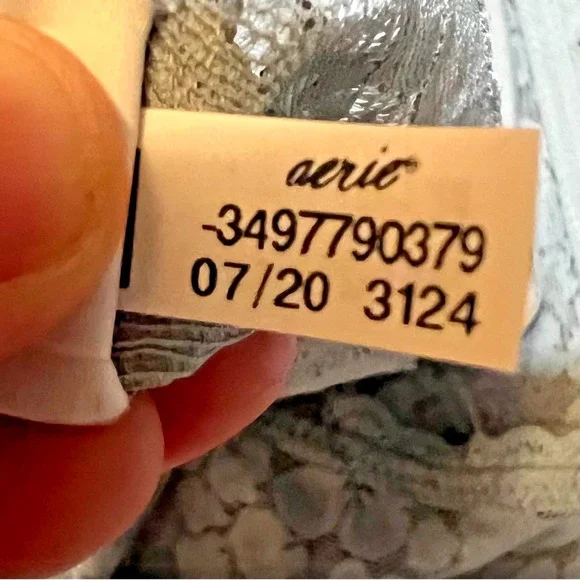 Aerie Size Large Light Blue Lace Bralette Adjustable Crisscross Back Delicates - Picture 16 of 16